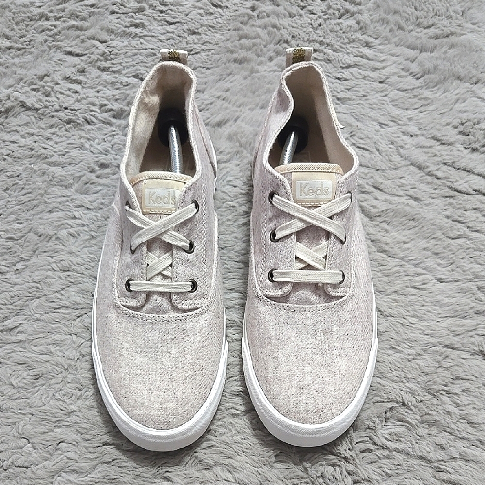 Keds heather light tan casual sneakers size 9